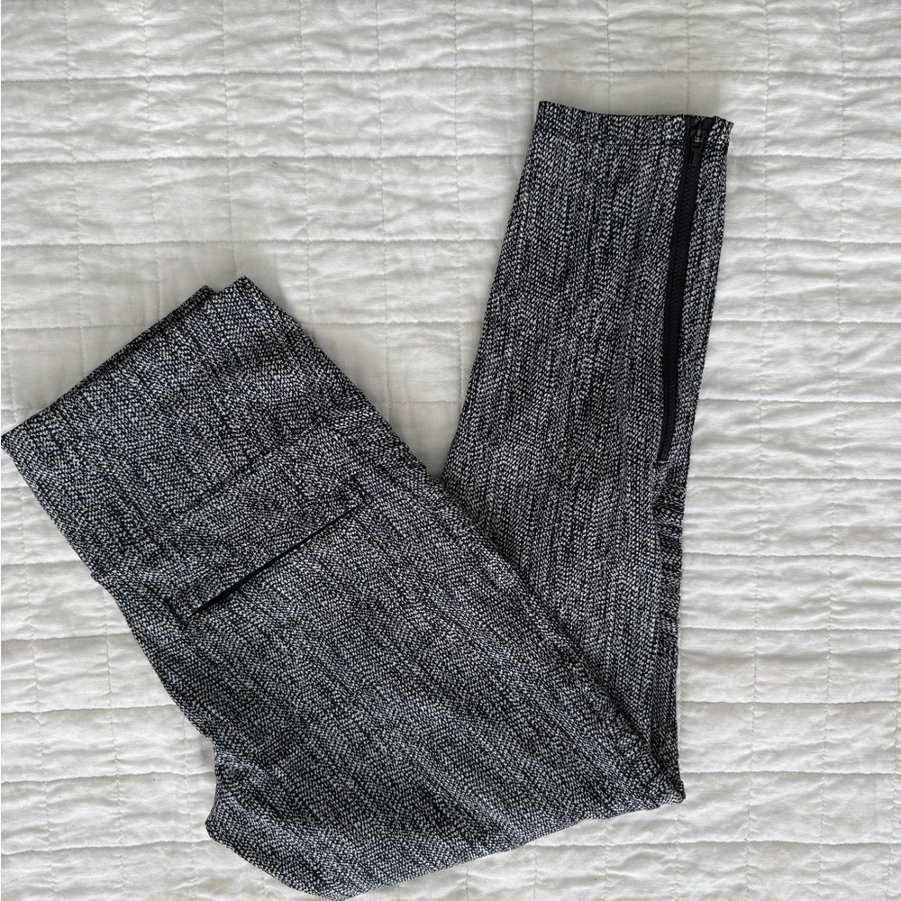 Athleta Black and Gray Women's Pants